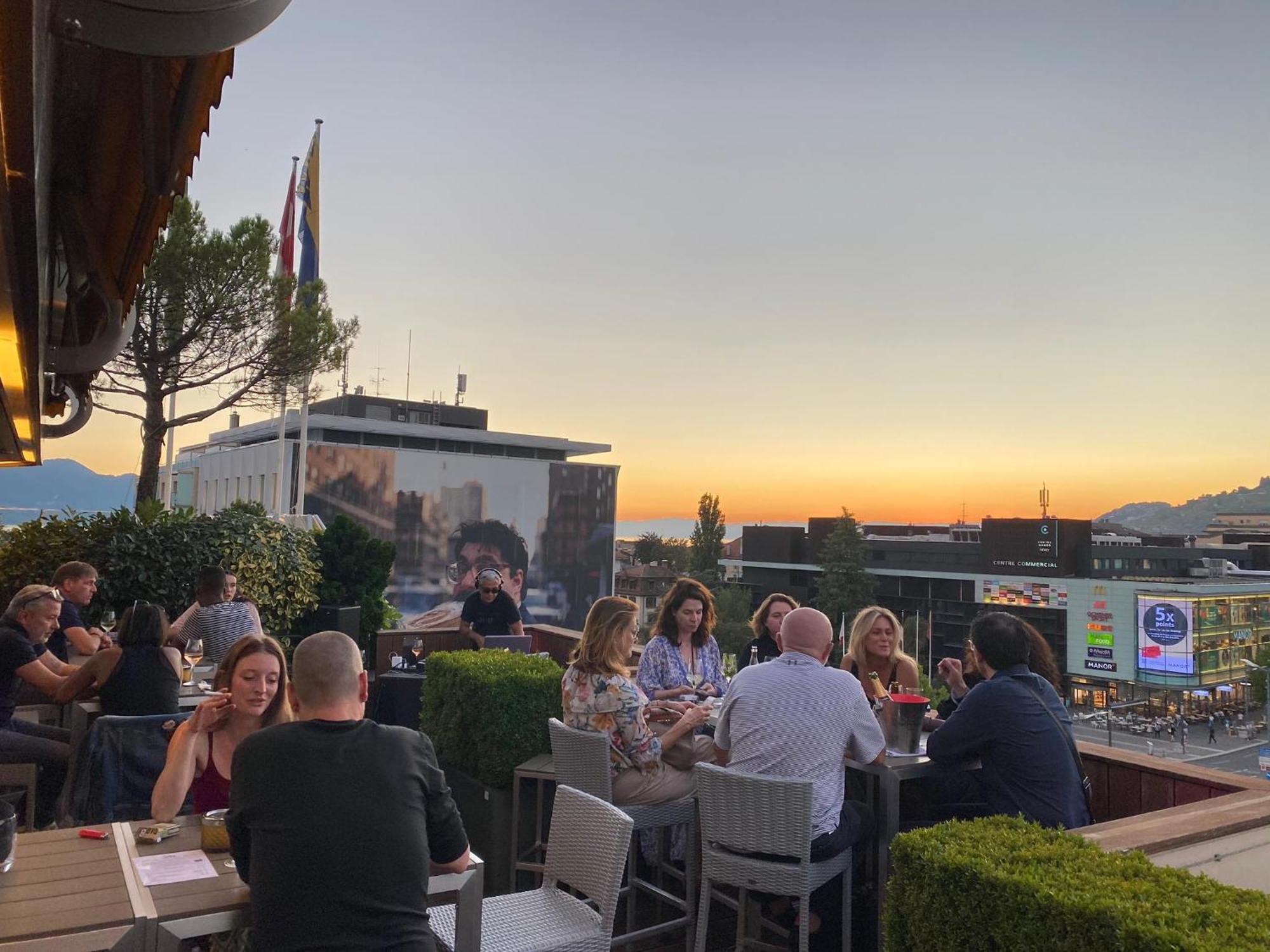 Astra & Restaurant